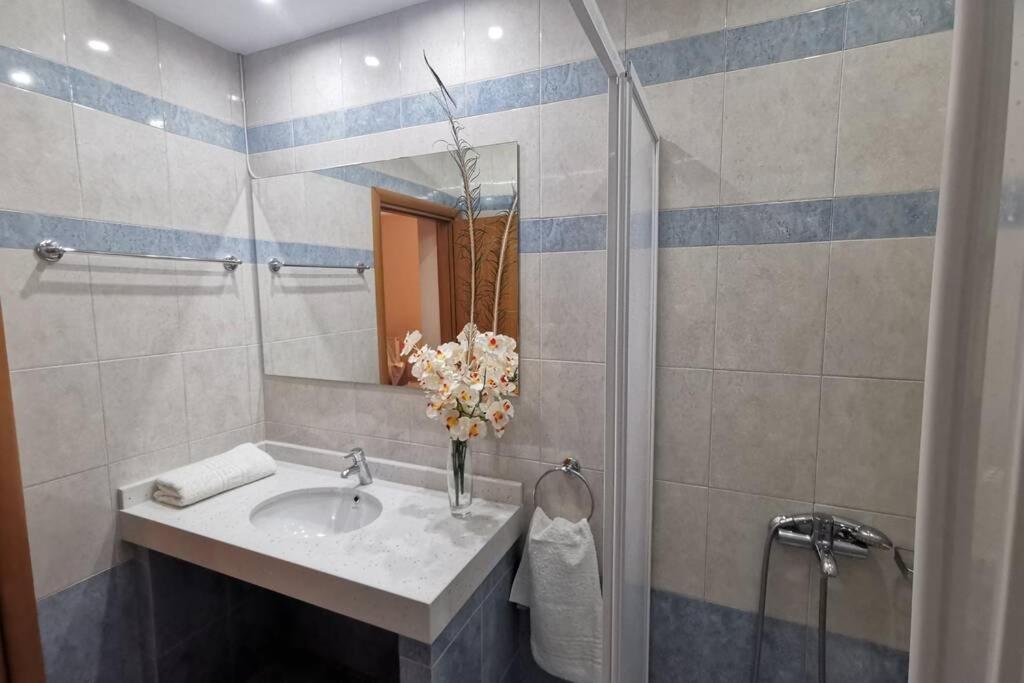 Fiore Di Rodi - Private Pool, Jacuzzi And Barbecue Apartamento