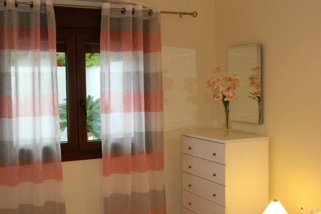 Apartment Fiore Di Rodi - Private Pool, Jacuzzi And Barbecue Ialysos (Rhodes)